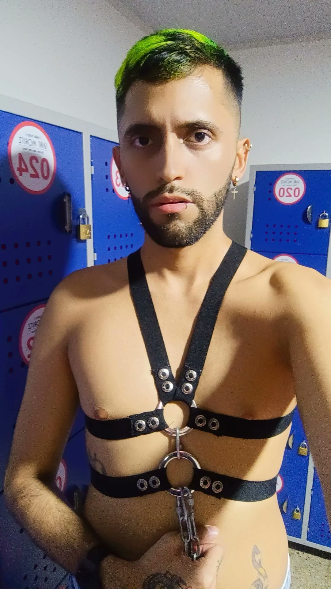 cutelatinboy97 image